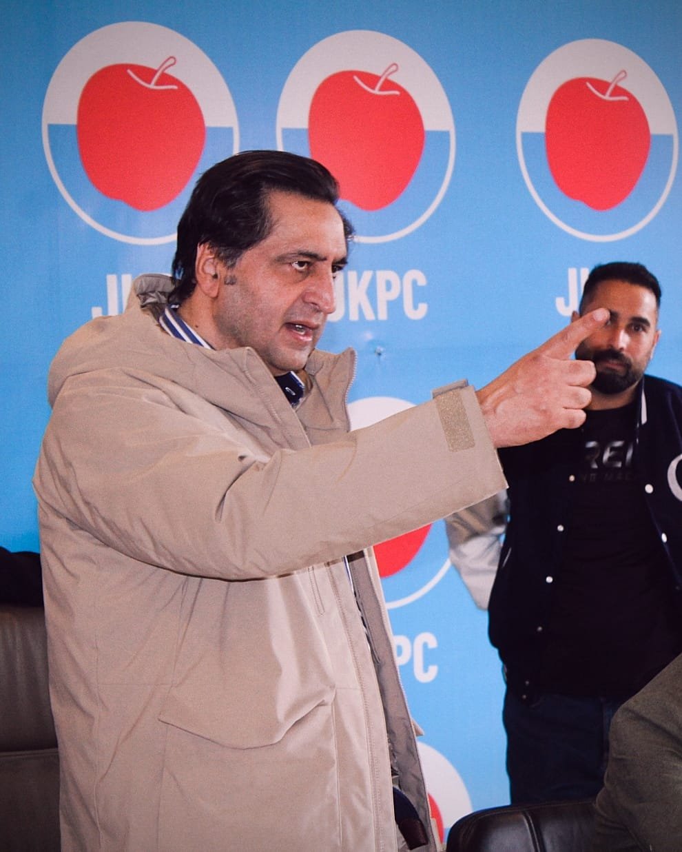 J&K | Omar Abdullah Lacks Seriousness Over J&K Political Issues, Focuses on National Interests: Sajad Lone