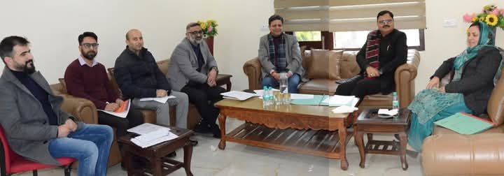 Sakeena Itoo Leads High-Level Meeting on Reservation Rules